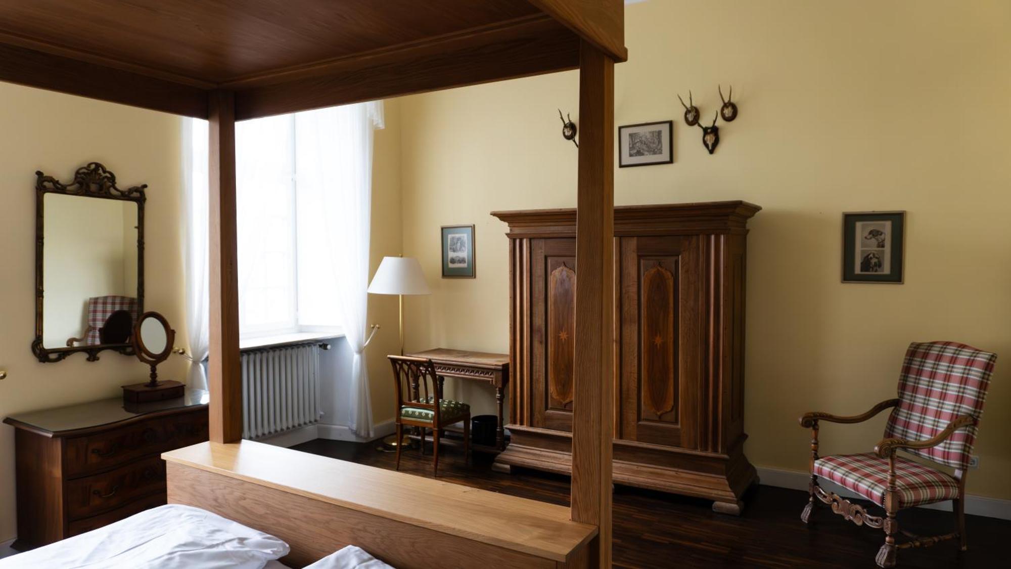 Hotel Schloss Hoehnscheid Bad Arolsen Bagian luar foto